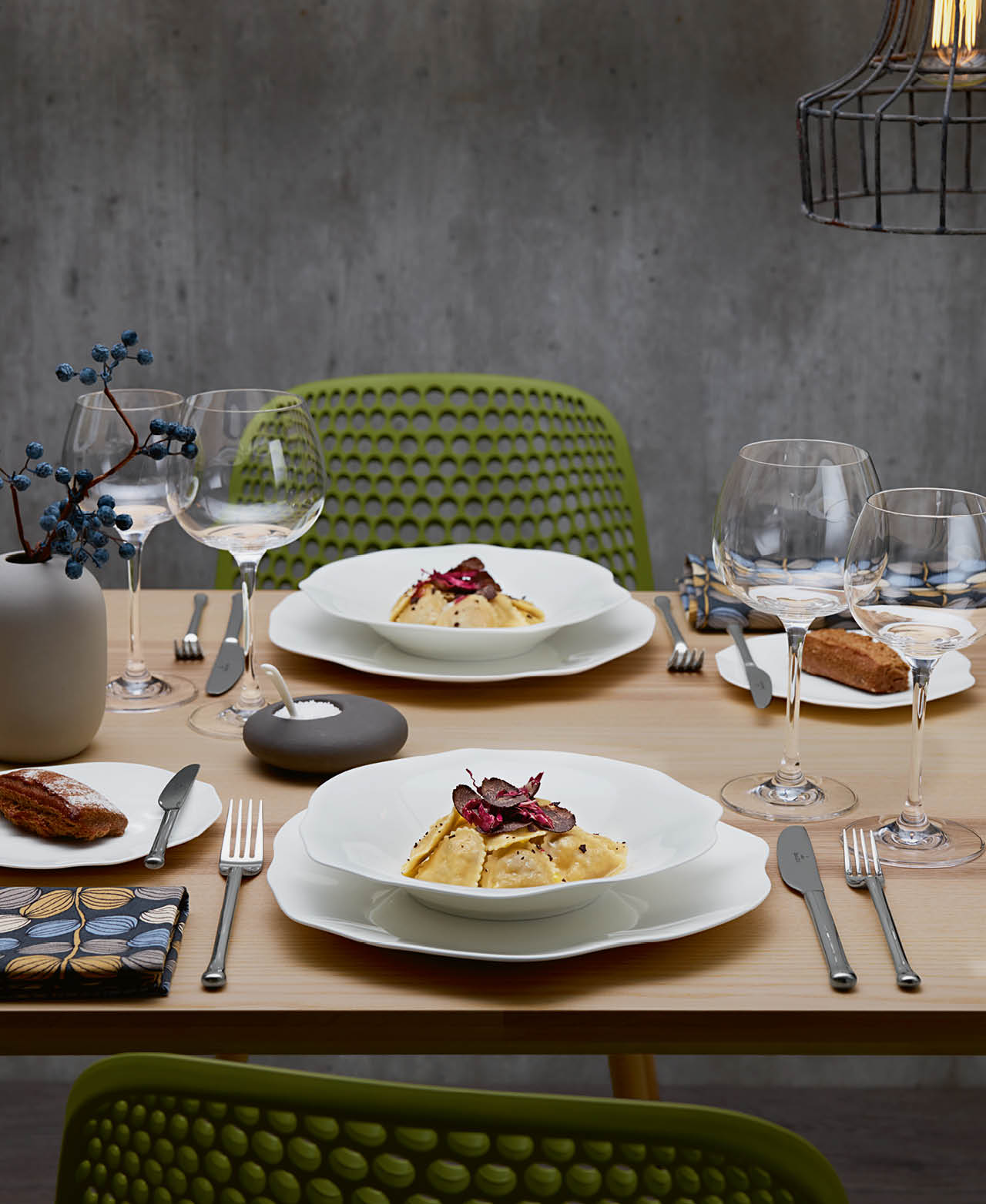 Plato Llano Blossom - Blanco