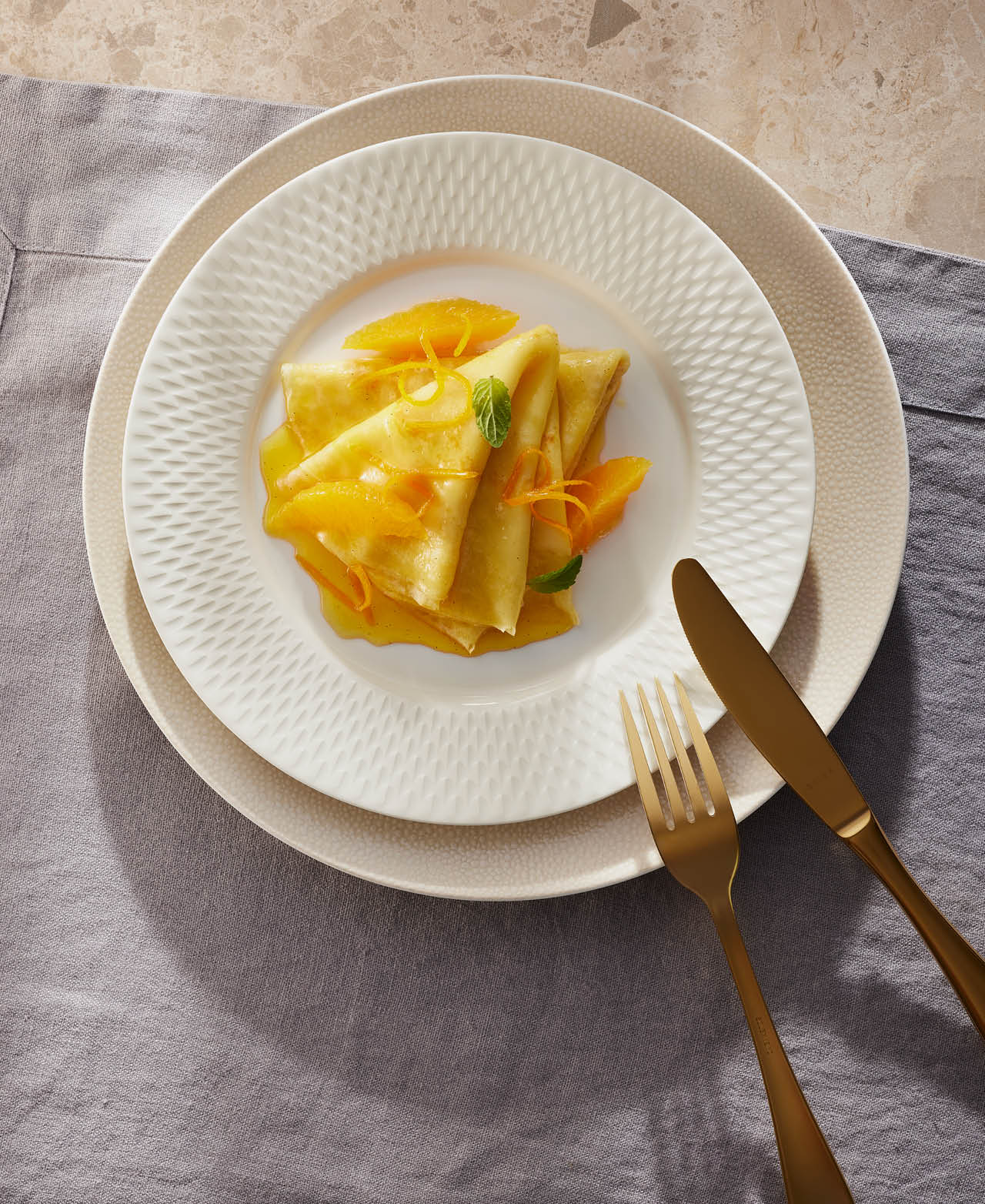 Plato Plano Redondo Con Relieve Purity Reflections - Blanco