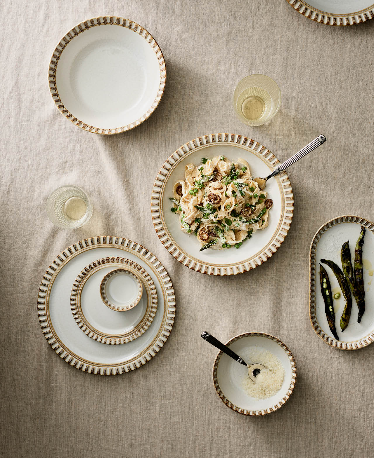 Oval Adelaide Platter - Brown