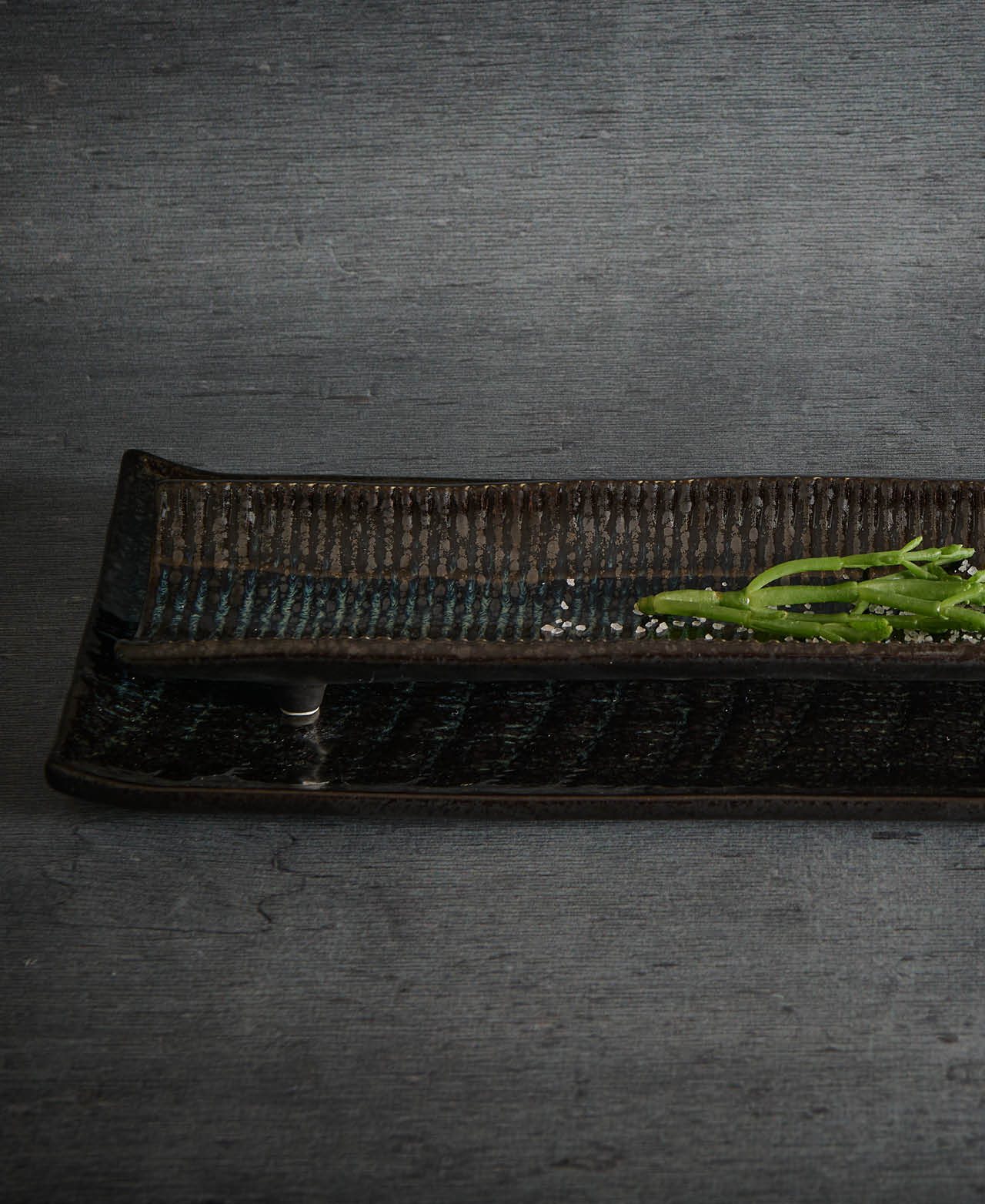 Umi Elongated Tray - Seaweed