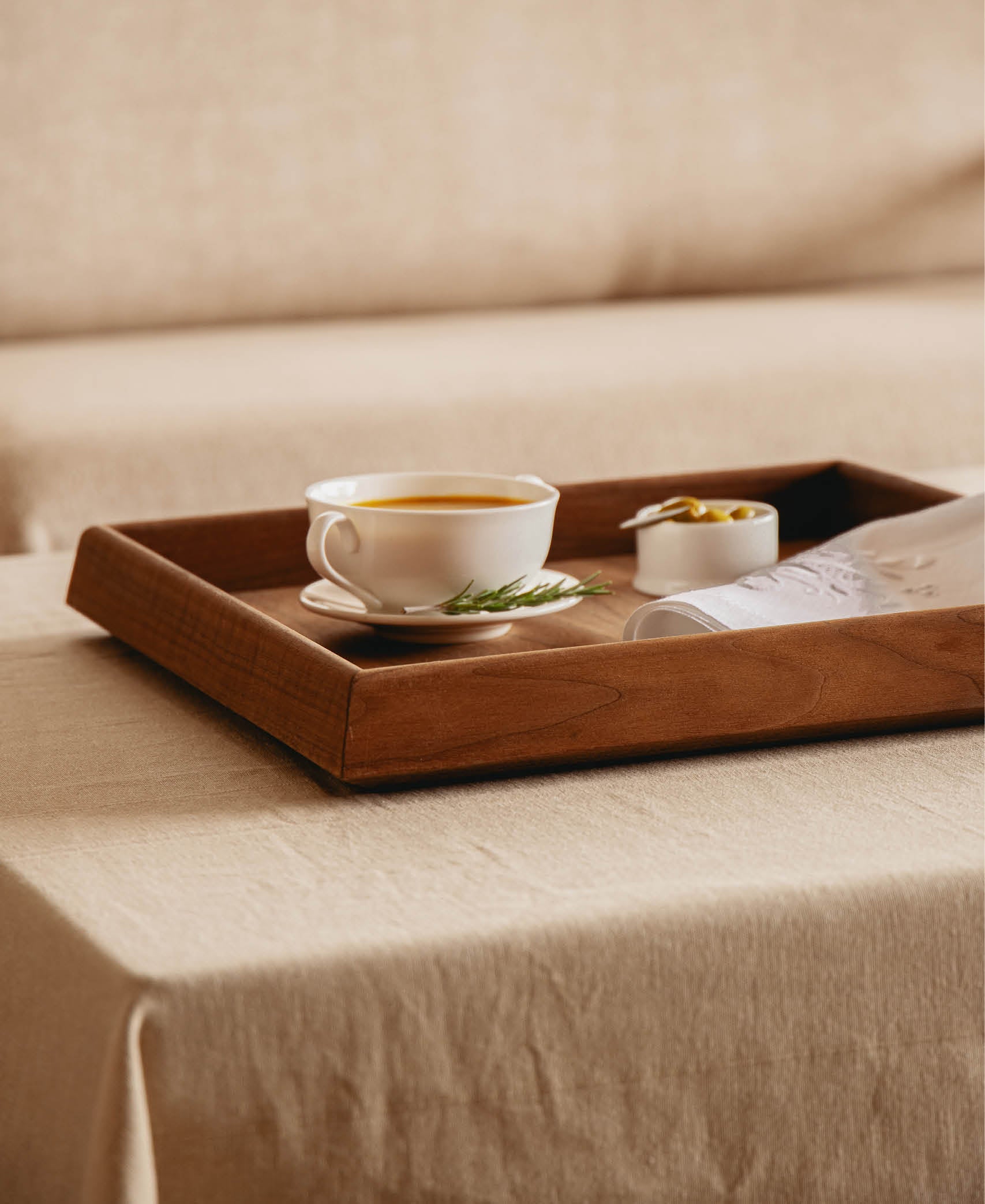 Bandeja grande Polygon - Marrón roble