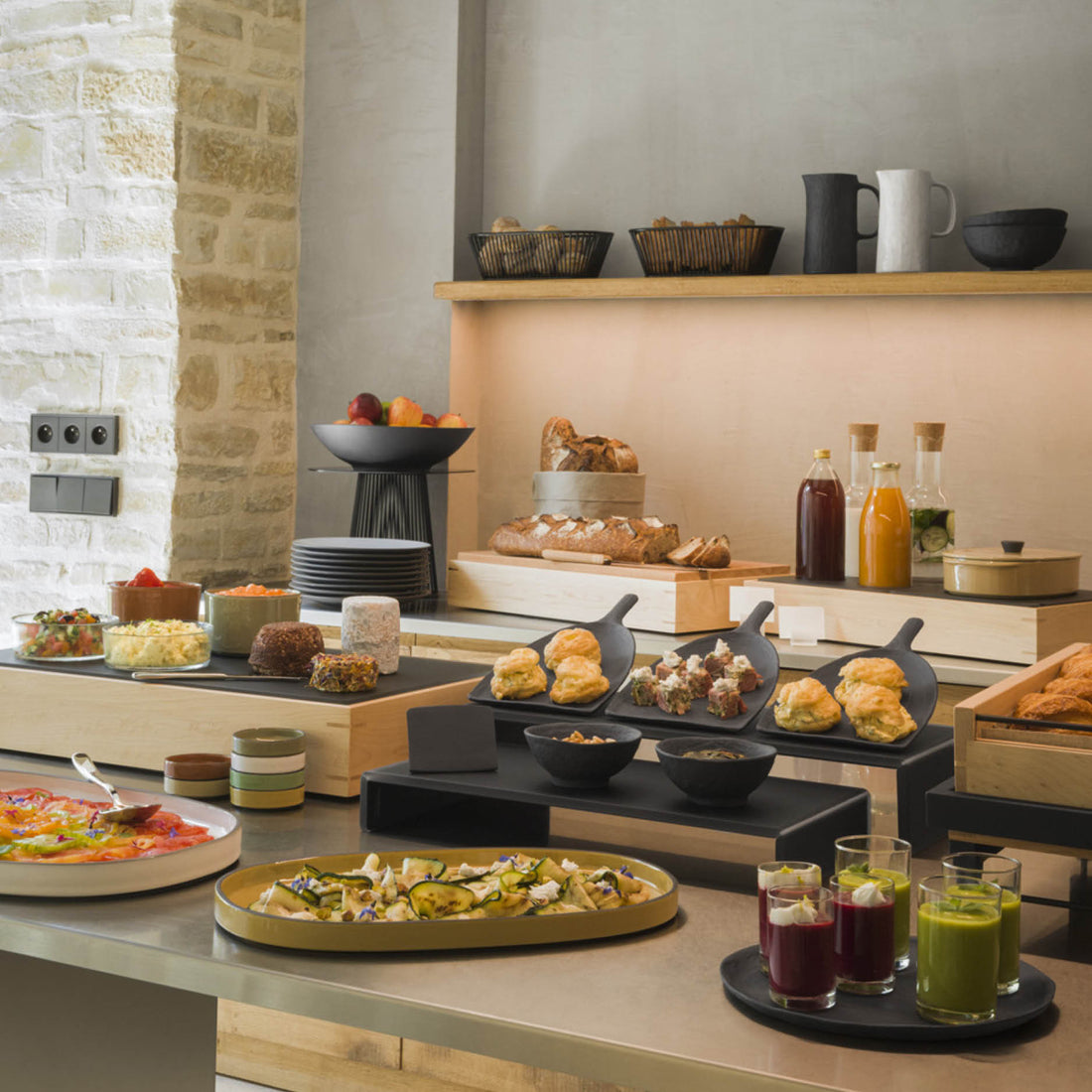 HOSPITALITY by Alvarez